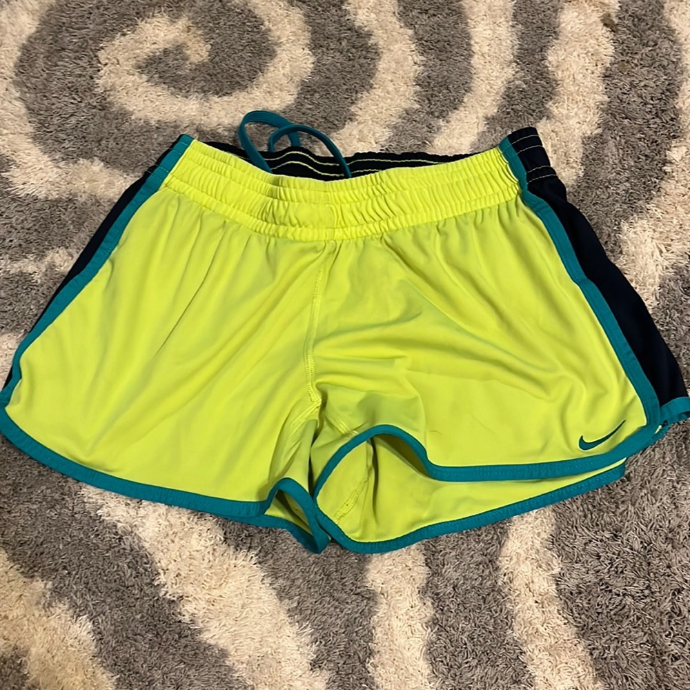Nike dri-fit workout shorts. size S
